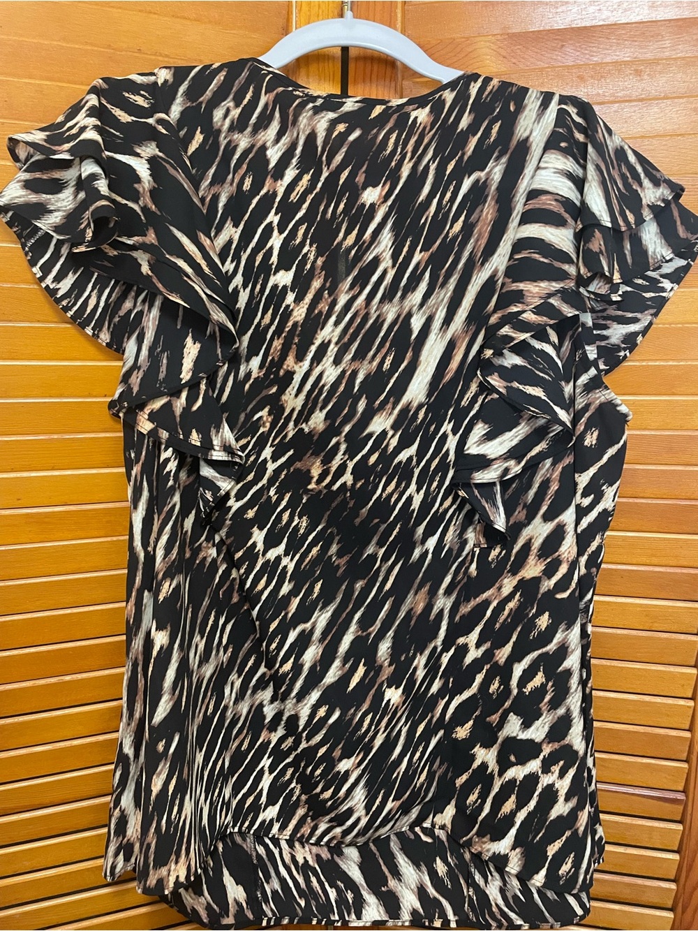 Jennifer Lopez Leopard Print Ruffle Sleeve Blouse - Black/Brown/Cream